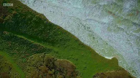 BBC - South Downs: England's Mountains Green (2017)