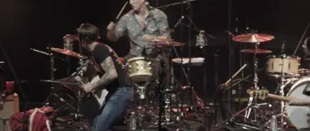 Eagles Of Death Metal - I Love You All The Time: Live At The Olympia Paris (2017) [BDRip 1080p]