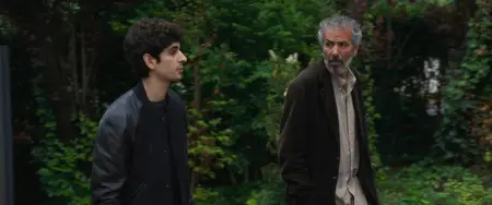 Six pieds sur Terre (2023)
