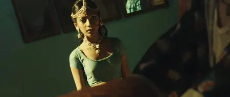 Slumdog Millionaire (2008)