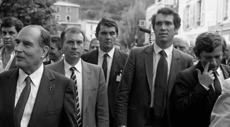 (Fr2) Mitterrand et les espions (2011){Re-UP}