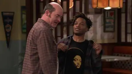 Superior Donuts S02E19