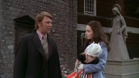 Puppet on a Chain (1971) [Repost]