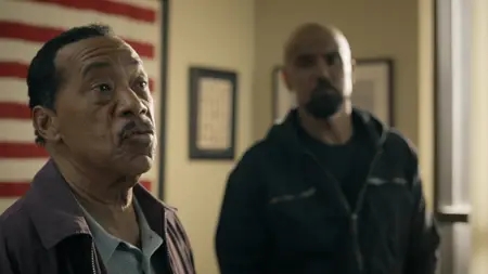 S.W.A.T. S08E20