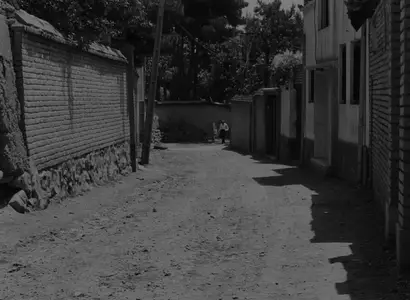 Nan va Koutcheh / Bread and Alley (1970)