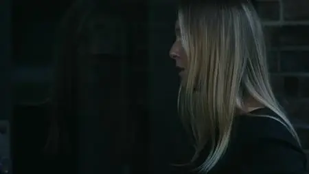 Seduced: Inside the NXIVM Cult S01E02