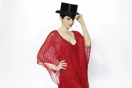 Anne Hathaway - Mary Ellen Matthews Photoshoot 2012 for SNL (part 2)