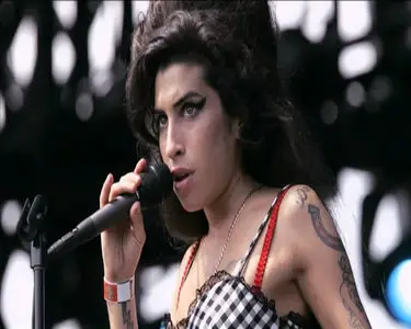 Amy Winehouse - A Last Goodbye (2011)