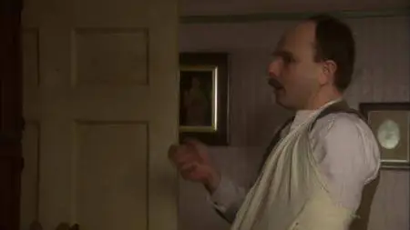 32 Brinkburn Street S01E04