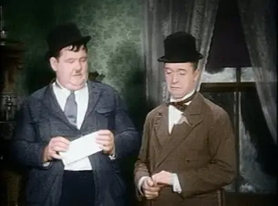 LAUREL & HARDY: Laughing Gravy (1931) - colored -