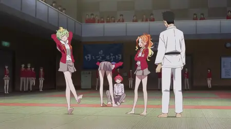 Dealing with Mikadono Sisters Is a Breeze - S01E01