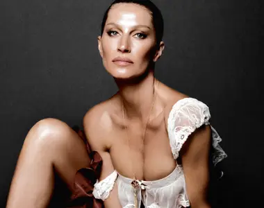 Gisele Bundchen by Lufré for Vogue Brazil December 2025