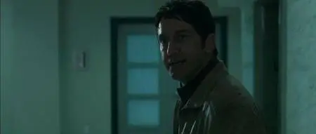 Shattered (2007)