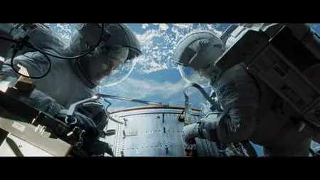 Gravity (2013) [Diamond Luxe Edition]