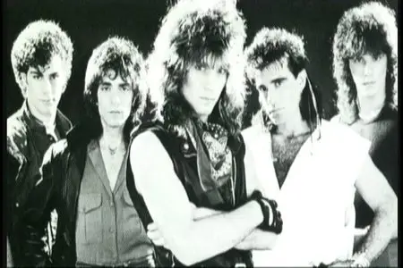 Bon Jovi - Music In Review (2007)