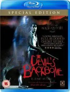 The Devil's Backbone / El espinazo del diablo (2001)