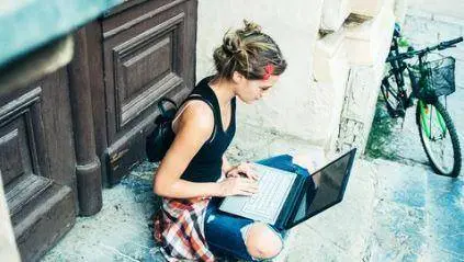 Digital Nomad Lifestyle for Beginners