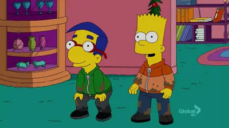 The Simpsons S22E08 The Fight Before Christmas