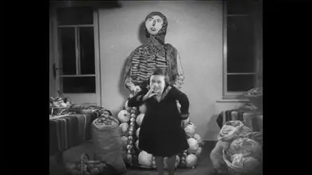 Aleksander Ford - Children Must Laugh (1936)