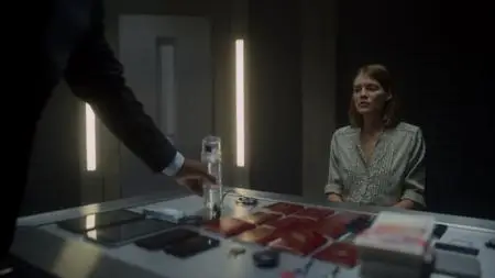 The Rook S01E06