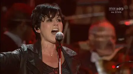 Dolores O'Riordan & Symphony Orchestra - Zombie + I Lied