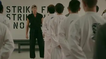 Cobra Kai S02E04