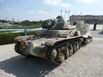 Renault R-35 Walk Around