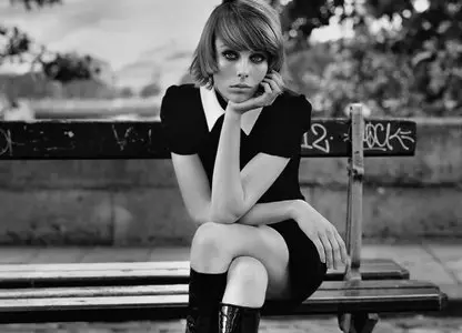 Edie Campbell by Alasdair McLellan for Vоgue Paris September 2014