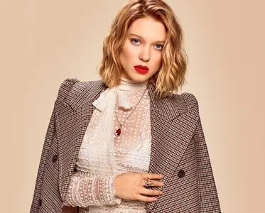 Lea Seydoux by Mote Sinabel Aoki for ELLE Japan December 2015