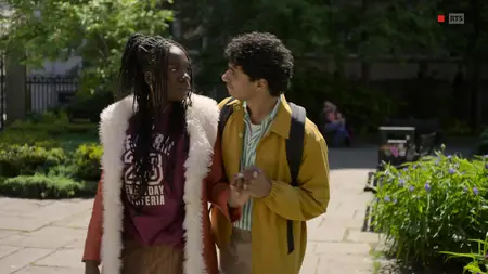 Dead Hot S01E01