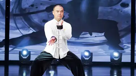 Tai Chi Flow : Master Zheng Hu with Mindful Movement