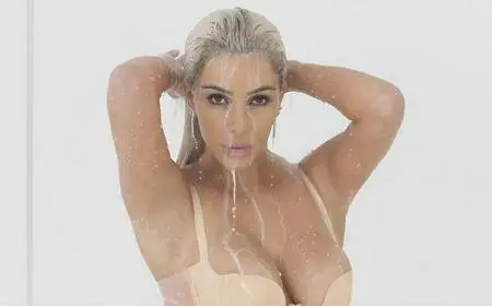 Kim Kardashian in Fergie’s M.I.L.F. $ music video 2016