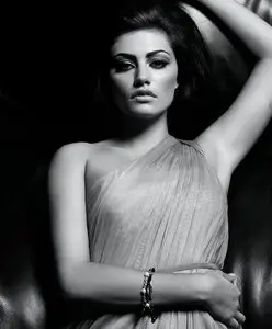 Phoebe Tonkin by Pierre Toussaint for InStyle Australia March 2012