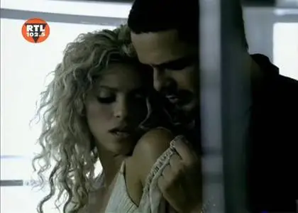 Shakira - La Tortura (Music Video)