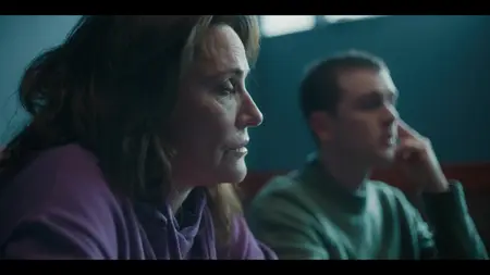 Curfew S01E03