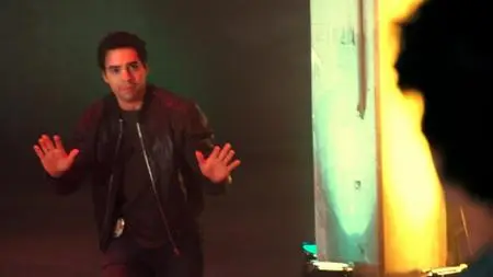 Gang Related S01E05
