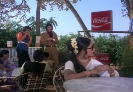 (Romance) ? आ गले लग जा - Aa Gale Lag Jaa (1973)