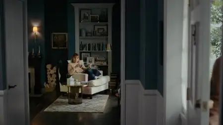 The Woman in the House Across the Street from the Girl in the Window S01E02