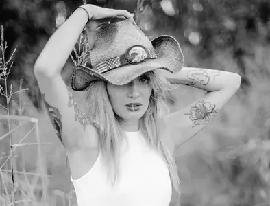 Lily Cecile by Davide Ambroggio