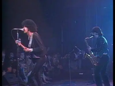 Thin Lizzy - Live And Dangerous (1978) {2011 Remastered & Expanded Deluxe Edition 2CD+1DVD}