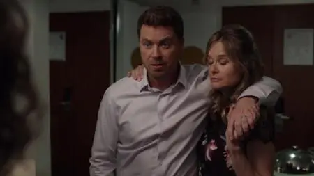 You Me Her S05E05