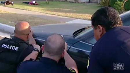 Cops S01E08