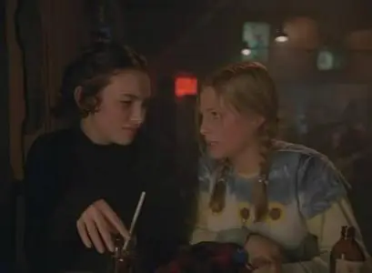 New Waterford Girl (1999)