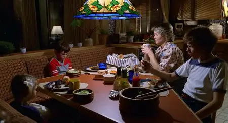 E.T.: The Extra-Terrestrial (1982) 