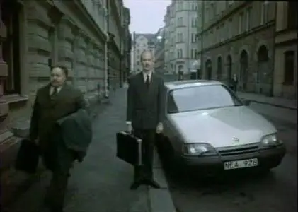 Roy Andersson-Härlig är jorden ('World of Glory') (1991)