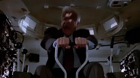 The Naked Gun 2½: The Smell of Fear (1991)