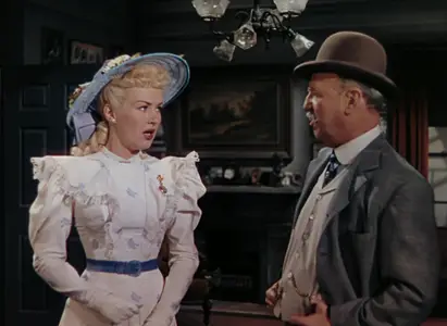 Mother Wore Tights (1947)