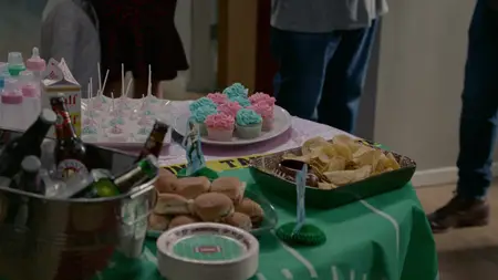 Modern Family S10E15
