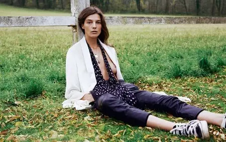 Daria Werbowy topless by Vanmossevelde + N for Marie Claire France March 2016