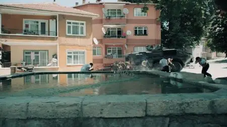 Boru S01E01